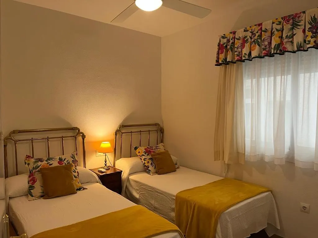 Lyrioshomes Precioso Apartamento Puerto De Estepona Apartment